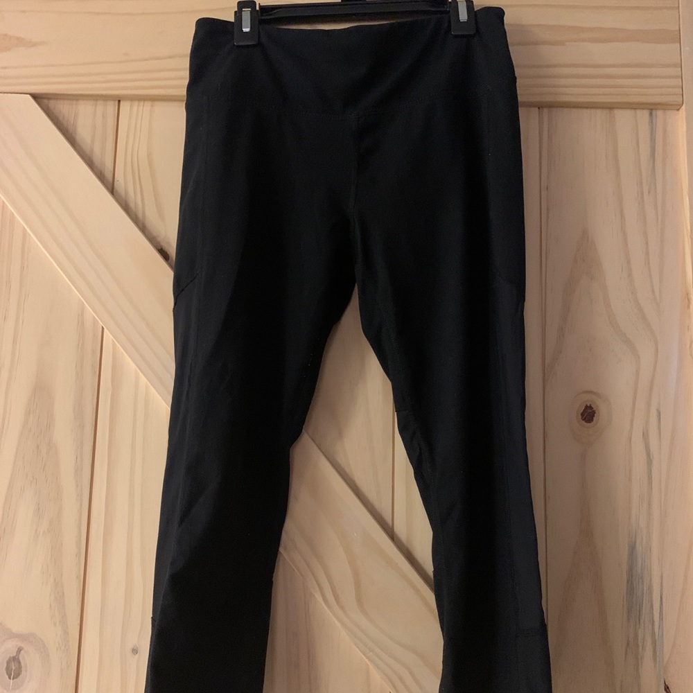 Black mesh cropped leggings